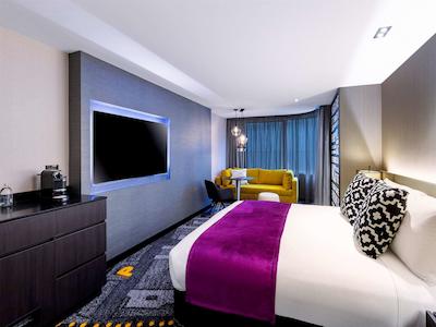 د اسوانستون هتل ملبورن گراند مرکور