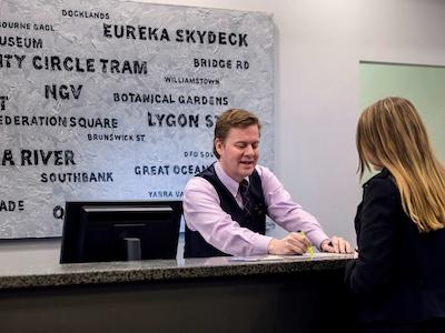 د اسوانستون هتل ملبورن گراند مرکور