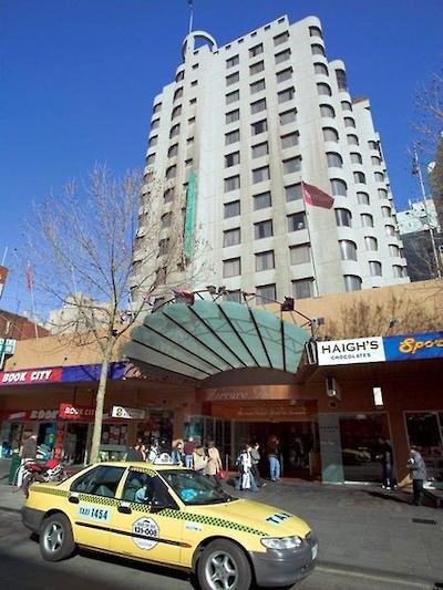 د اسوانستون هتل ملبورن گراند مرکور