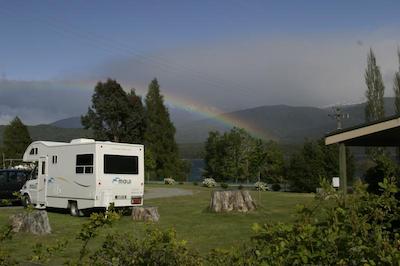 ت اناو لاکویو هلید پارک