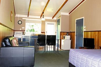 فیری اسپرینگز متل