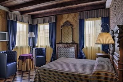 بلوم ب اند ب