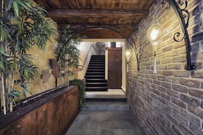 بلوم ب اند ب