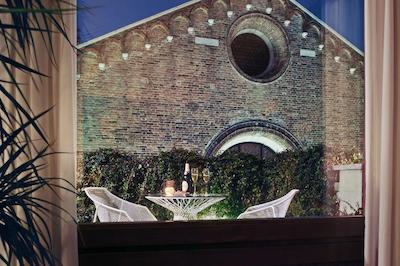 بلوم ب اند ب