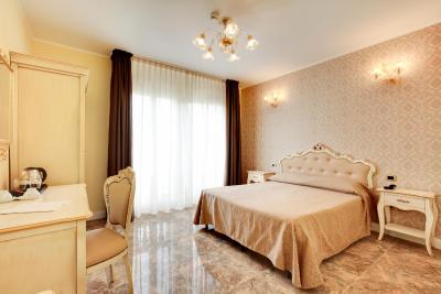 هتل نو ریتر