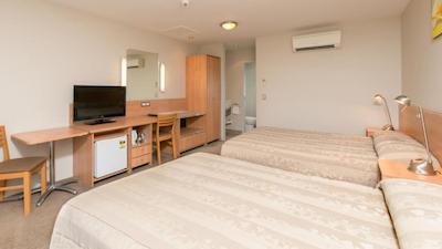 کینگسگات هتل اوتلج پیهیا