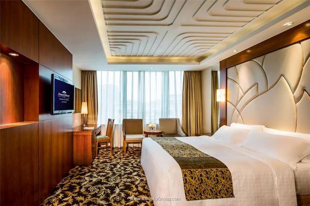 هوارد جانسون پاراگون هتل بیجینگ