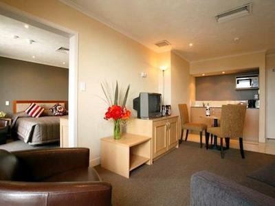 کپدرن هتل اوکلاند سیتی