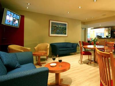 کپدرن هتل اوکلاند سیتی