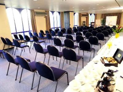 کپدرن هتل اوکلاند سیتی