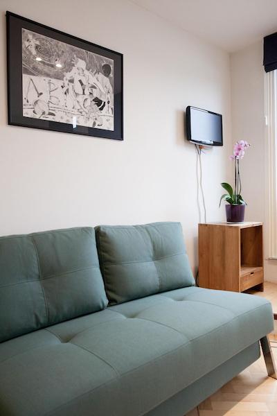 کووادرو بد اند بریکفاست