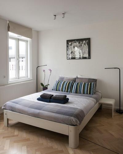 کووادرو بد اند بریکفاست