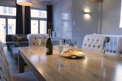 کانال بوتیک رومز اند اپارتمنتز