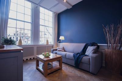 کانال بوتیک رومز اند اپارتمنتز