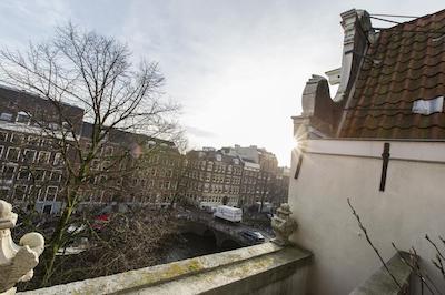 کانال بوتیک رومز اند اپارتمنتز