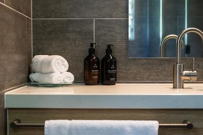 دینتری اکلج