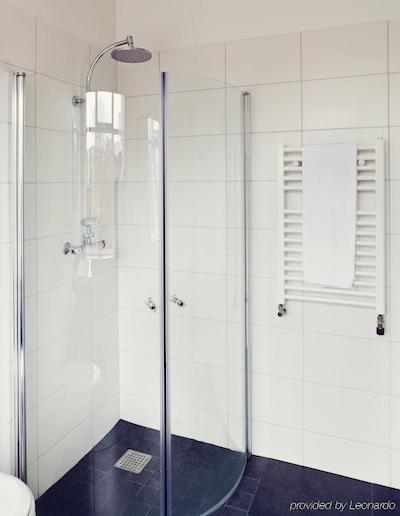 ری اپارتمنتز