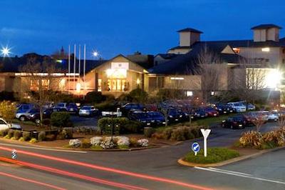 میلنیوم هتل رتروا