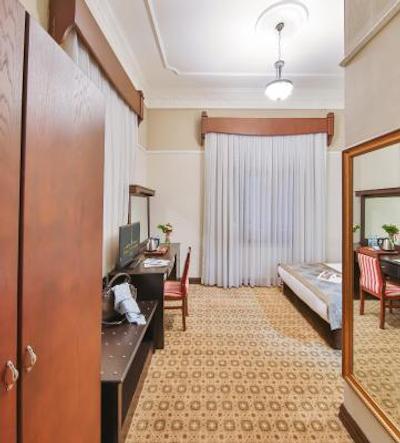 لگاسی اوتامان هتل