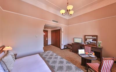 لگاسی اوتامان هتل