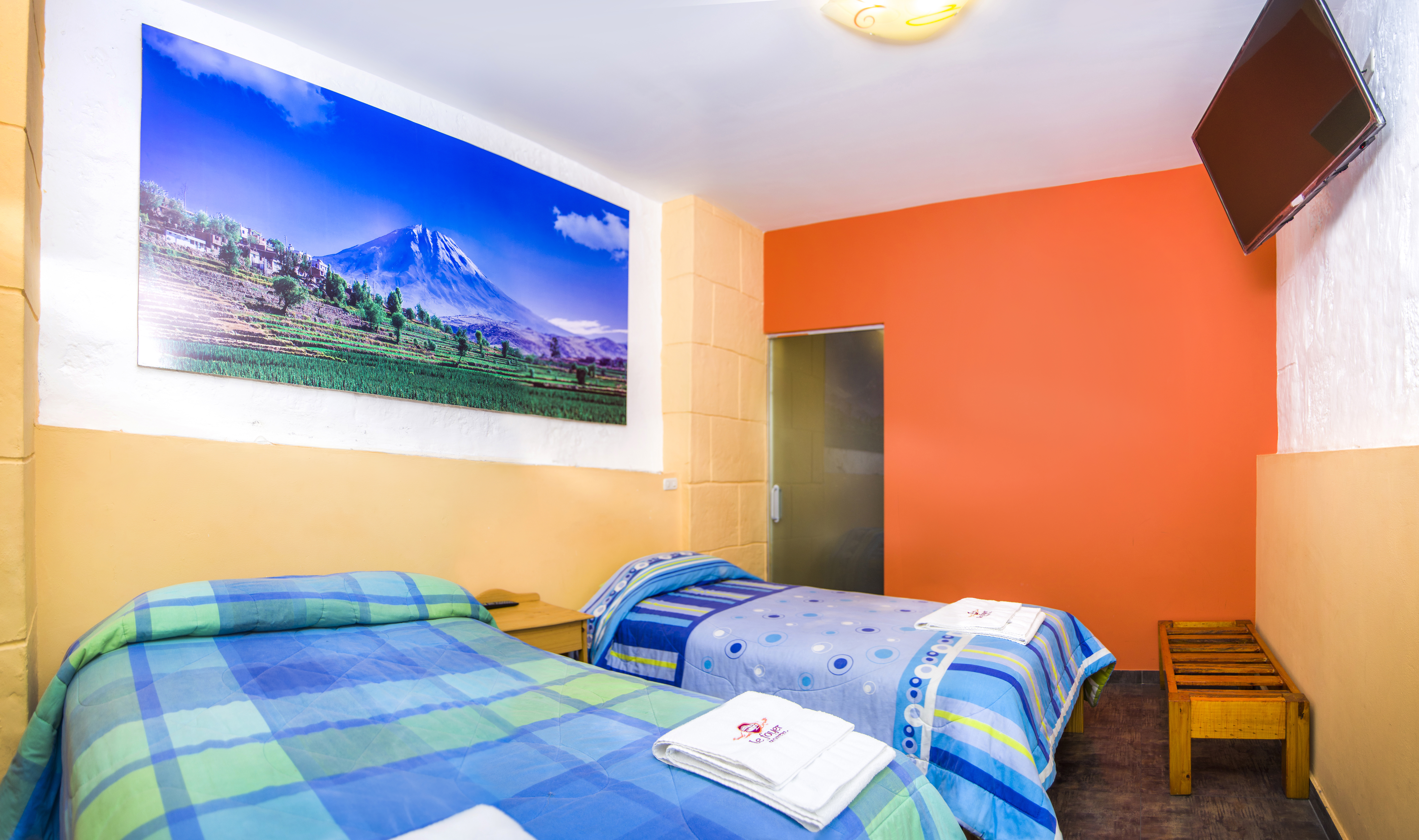 هستال ل فیر