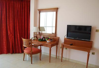 ال مدینا سوئیتس دوحه