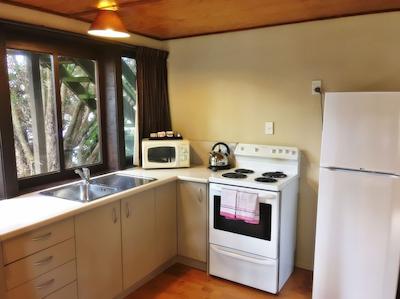 وودلاندز متلز اند اپارتمنتز