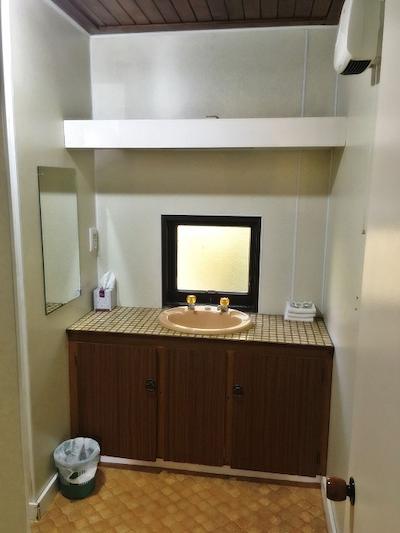 وودلاندز متلز اند اپارتمنتز