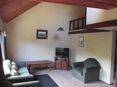 وودلاندز متلز اند اپارتمنتز