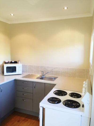 وودلاندز متلز اند اپارتمنتز