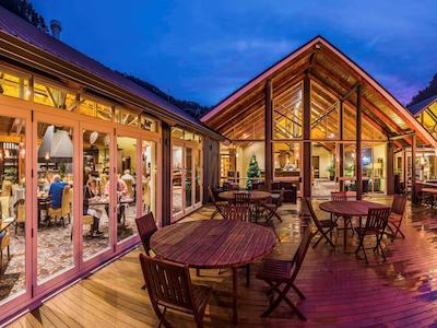 گراند مرکور پوکا پارک ریزرت