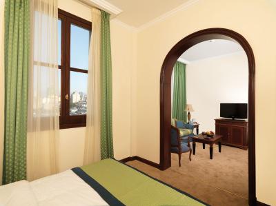 ل پاتیو بوتیک هتل