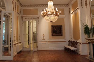 فرانسز کلوب