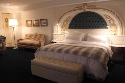 فرانسز کلوب