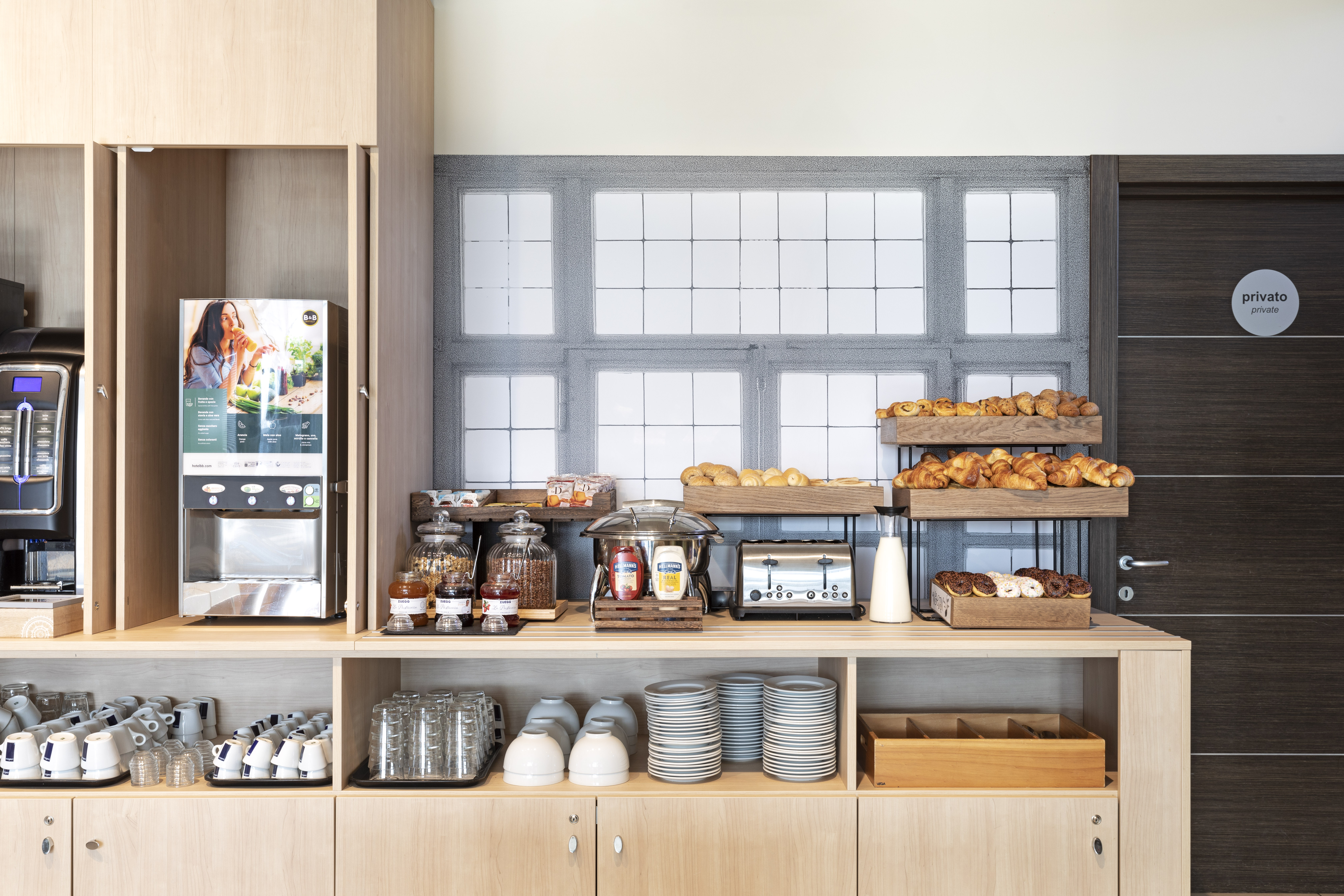 ب اند ب ترینو