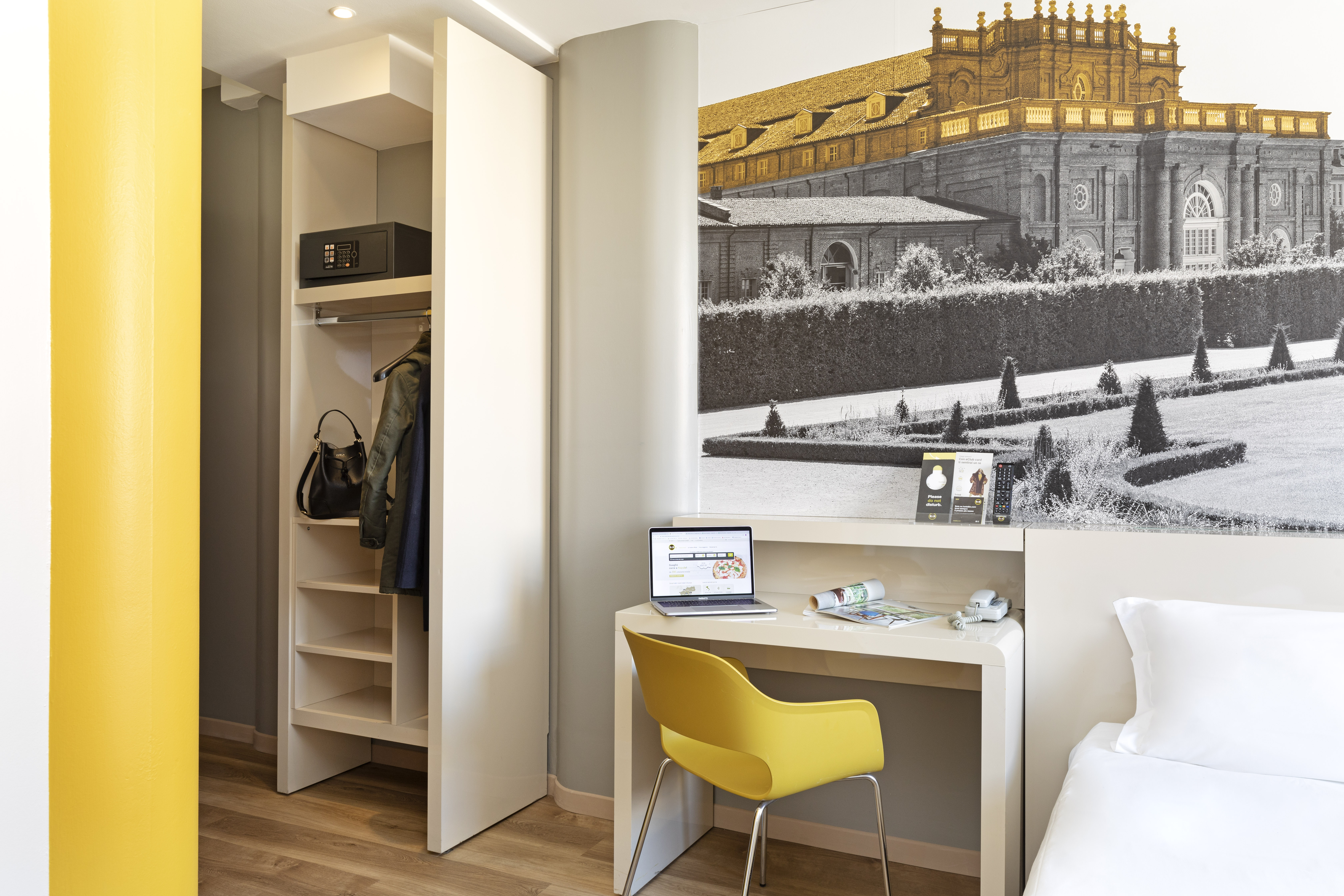 ب اند ب ترینو