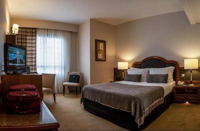 بوربن کوریتیبا کنونشن