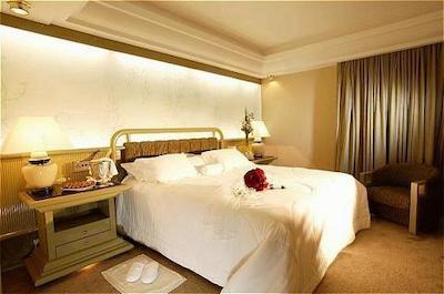 بوربن کوریتیبا کنونشن