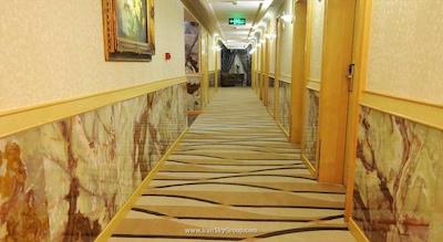 سان اند سندز هتل کلاک تاور