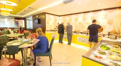 سان اند سندز هتل کلاک تاور