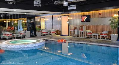 سان اند سندز هتل کلاک تاور