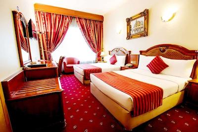 سان اند سندز هتل کلاک تاور