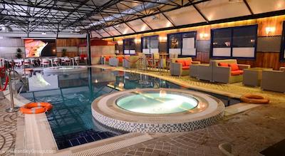 سان اند سندز هتل کلاک تاور