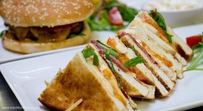 سان اند سندز هتل کلاک تاور