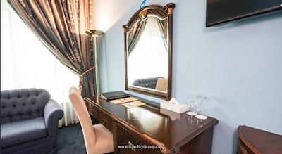 سان اند سندز هتل کلاک تاور