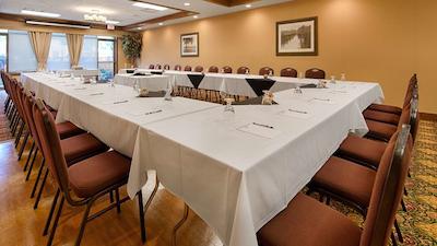 بست وسترن پلاس فرنی مونتین لج