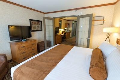 بست وسترن پلاس فرنی مونتین لج