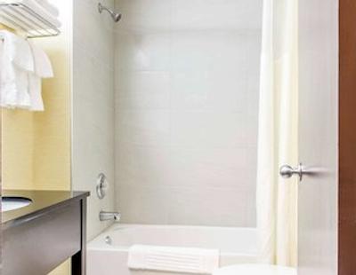 کوالیتی این دروال آیرپرت