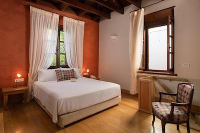 ردز نیهری الیت سویتز