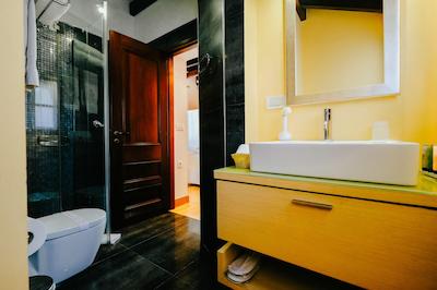 ردز نیهری الیت سویتز